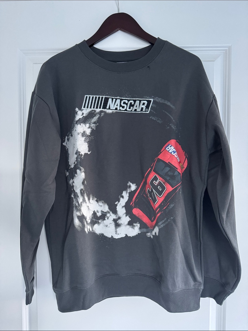 NWOT Nascar Grey Oversized Graphic Detail Pullover Crewneck M